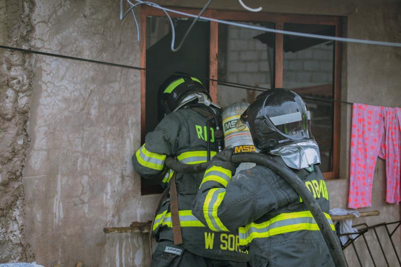 BOMBEROS RIOBAMBA ATENDIERON 15 EMERGENCIAS